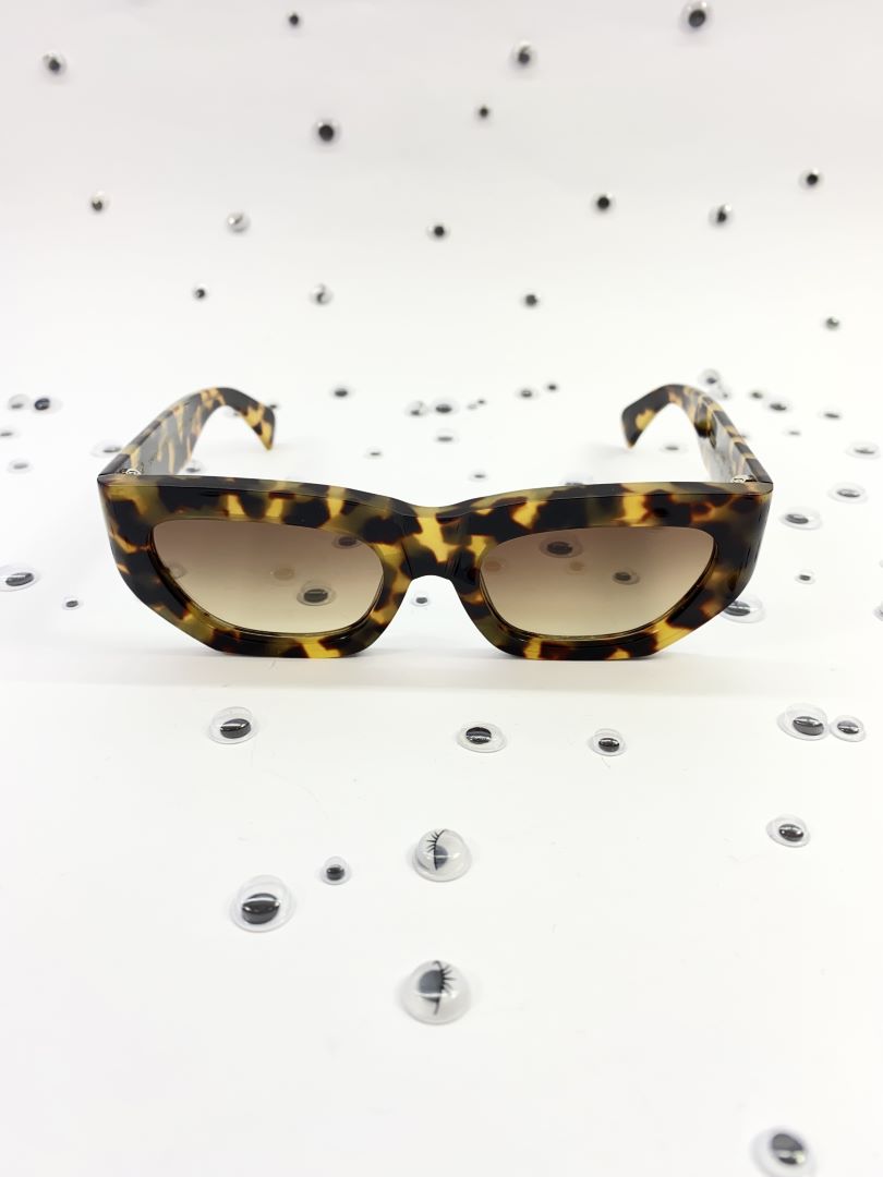 occhiali da soleacetato